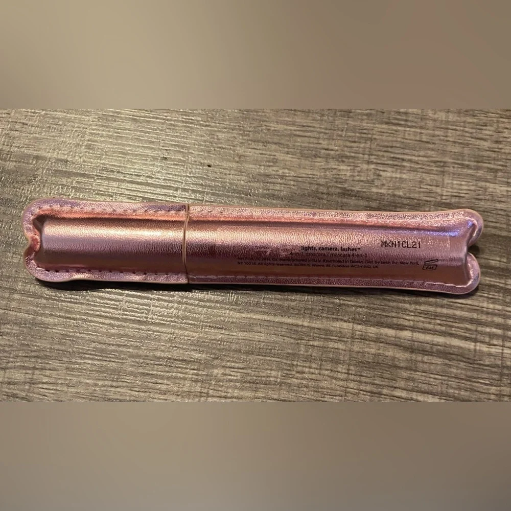 NEW - tarte lights, camera, lashes™ 4-in-1 mascara.
